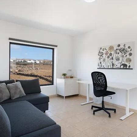 Casa Insitu B&B El Mojon (Canary)